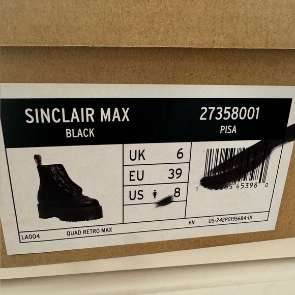 Dr. Martens Sinclair Max UK 6 US 8 REMOVING ITEM SOON! $100 FINAL SALE - Picture 6 of 6